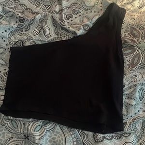 Cute One side Black Cropped Shirt!
